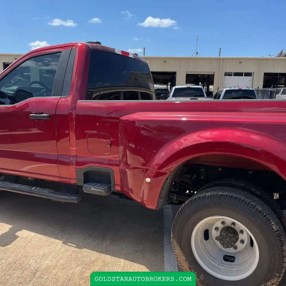 2025 Ford F-350 Super Duty XLT