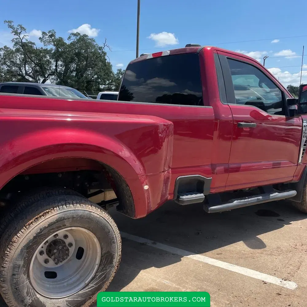 2025 Ford F-350 Super Duty XLT