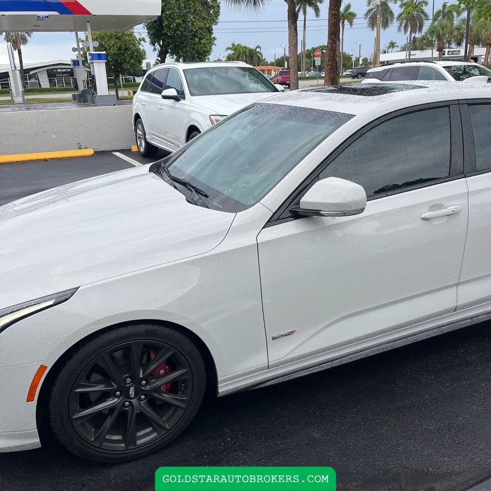 2022 Cadillac CT4-V Base