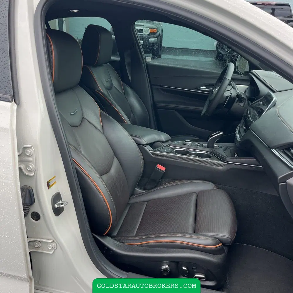 2022 Cadillac CT4-V Base