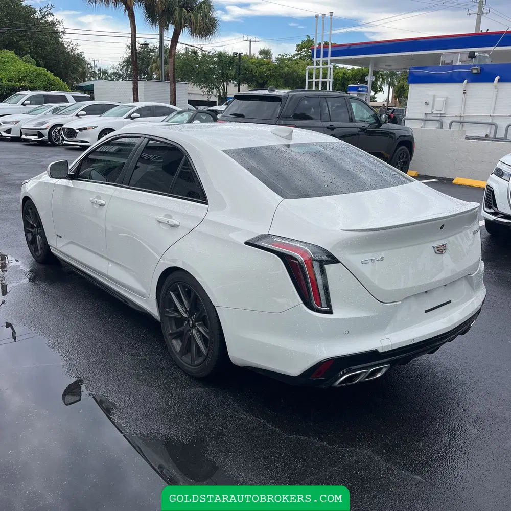 2022 Cadillac CT4-V Base