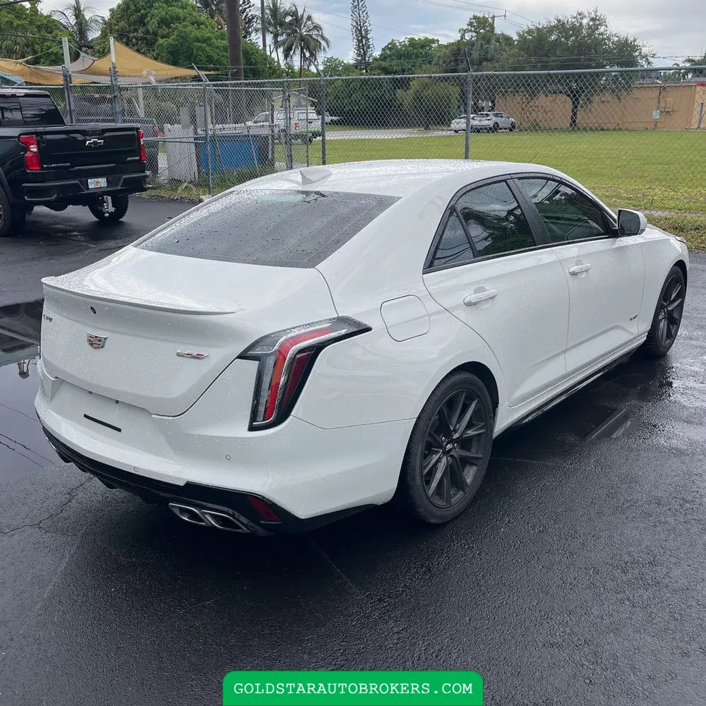 2022 Cadillac CT4-V Base