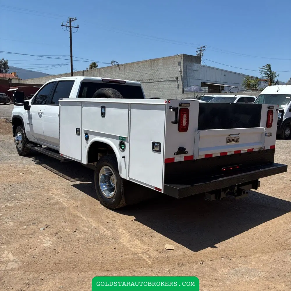 2024 Chevrolet Silverado 3500HD CC LT