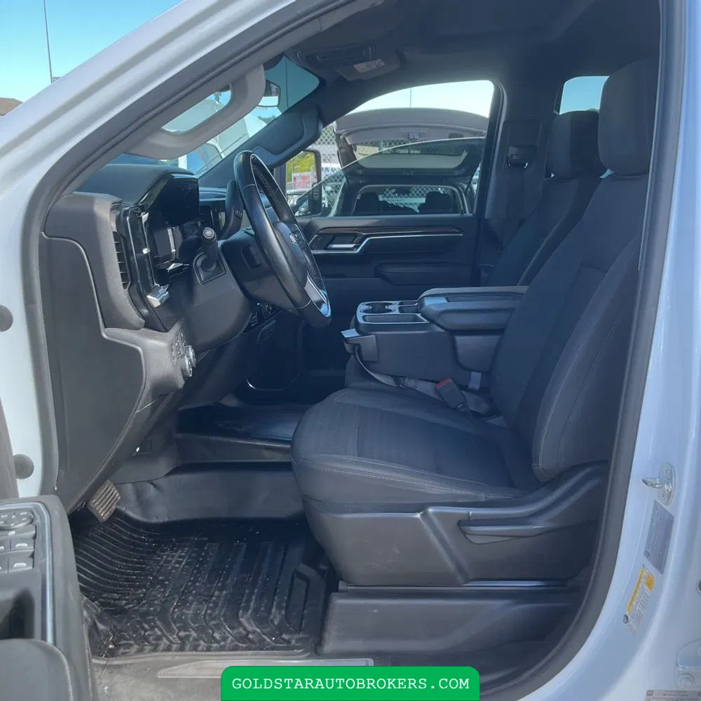 2024 Chevrolet Silverado 3500HD LT