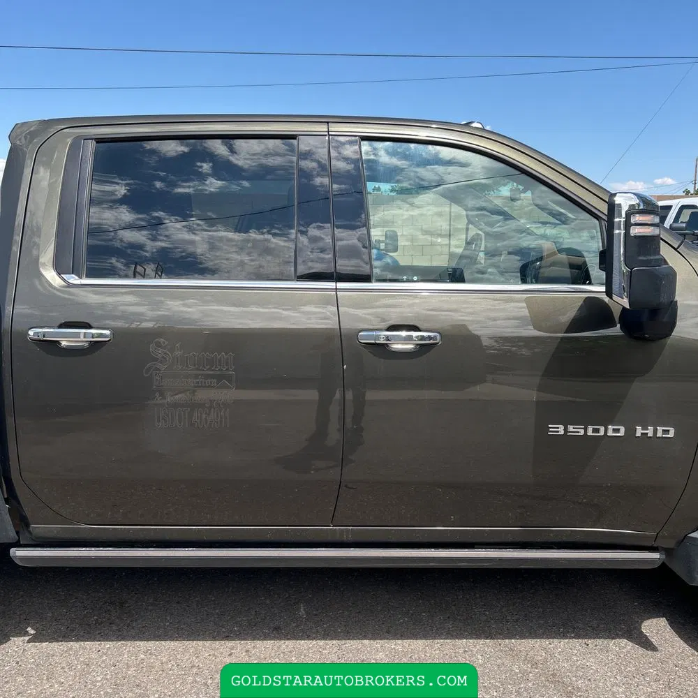2023 Chevrolet Silverado 3500HD High Country