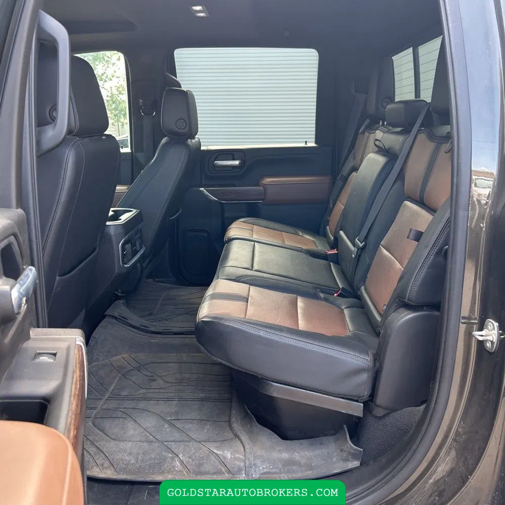 2023 Chevrolet Silverado 3500HD High Country