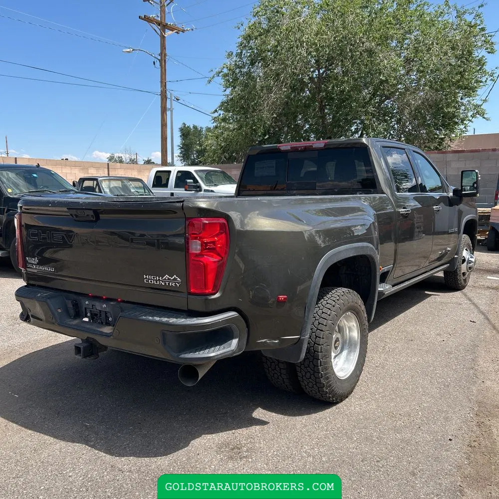 2023 Chevrolet Silverado 3500HD High Country