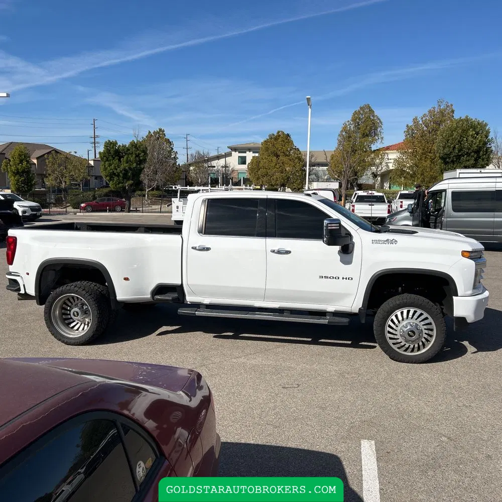 2023 Chevrolet Silverado 3500HD High Country