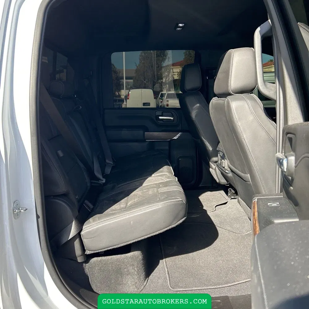 2023 Chevrolet Silverado 3500HD High Country