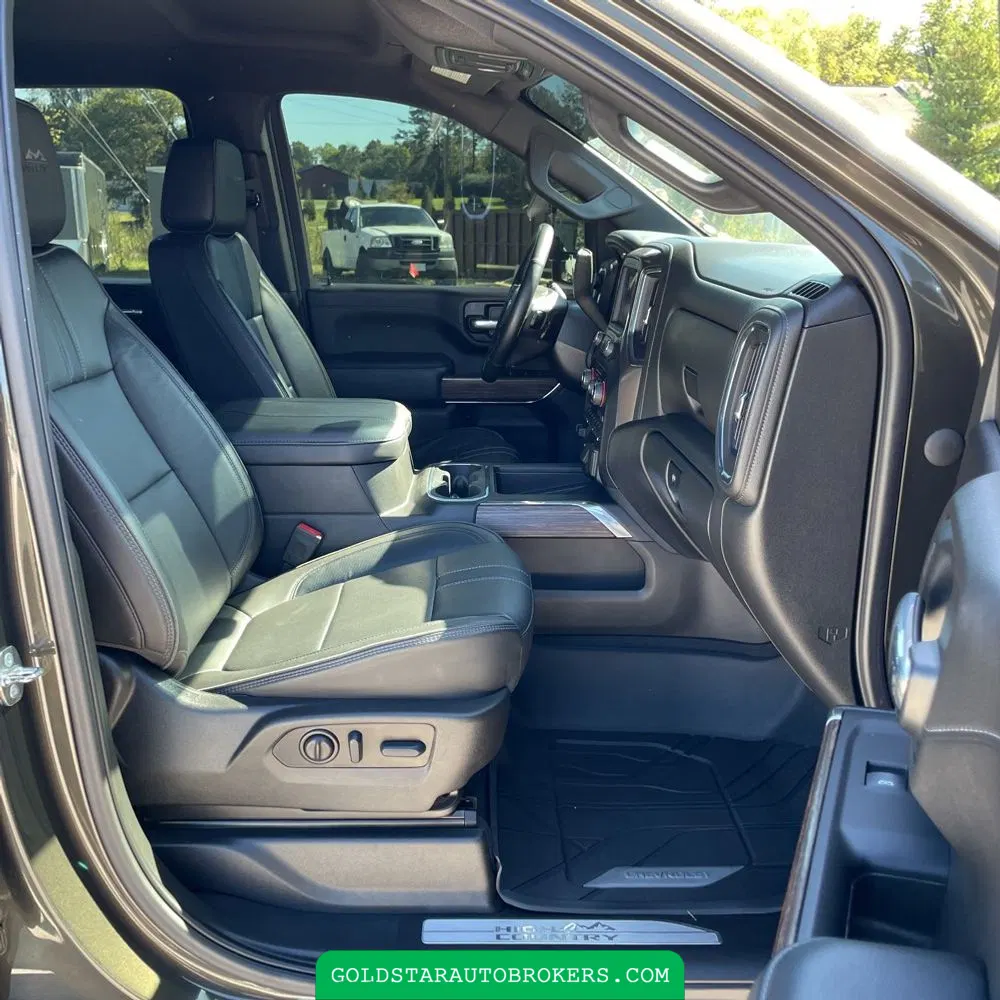 2023 Chevrolet Silverado 3500HD High Country