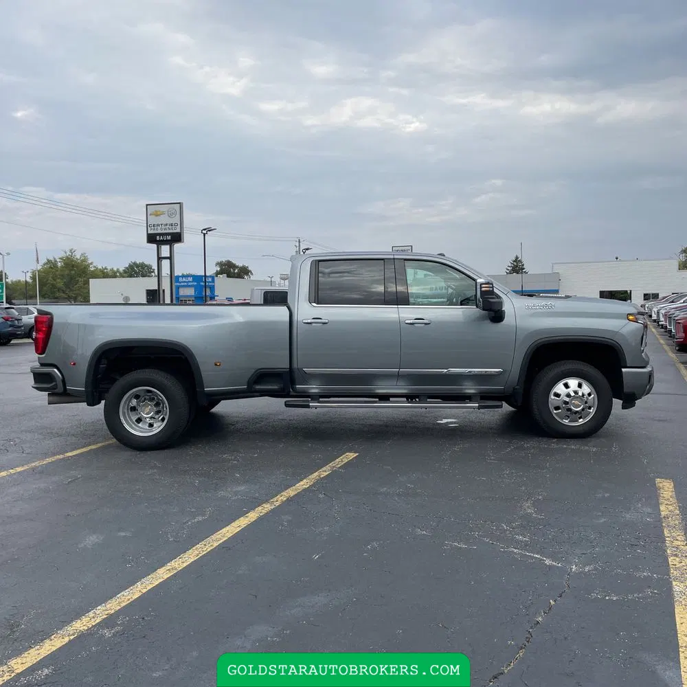 2024 Chevrolet Silverado 3500HD High Country