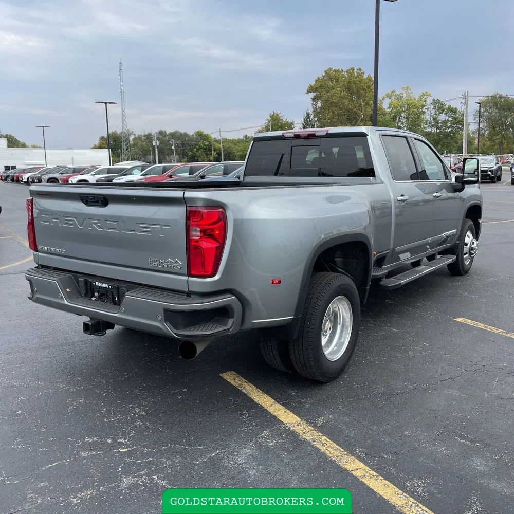2024 Chevrolet Silverado 3500HD High Country