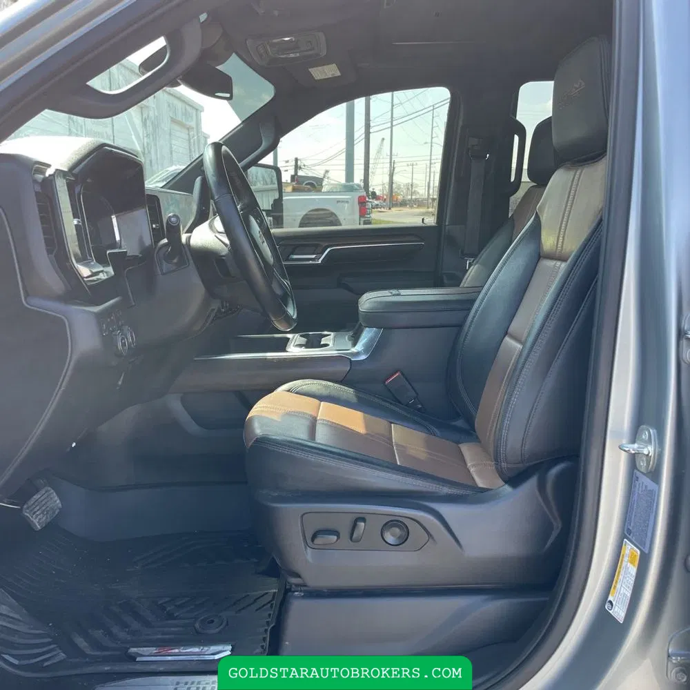 2024 Chevrolet Silverado 3500HD High Country