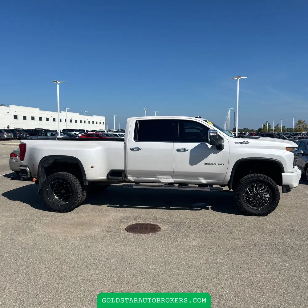 2023 Chevrolet Silverado 3500HD High Country