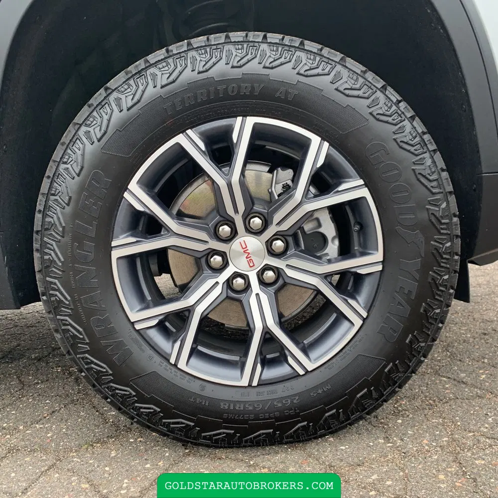 2026 GMC Acadia AT4