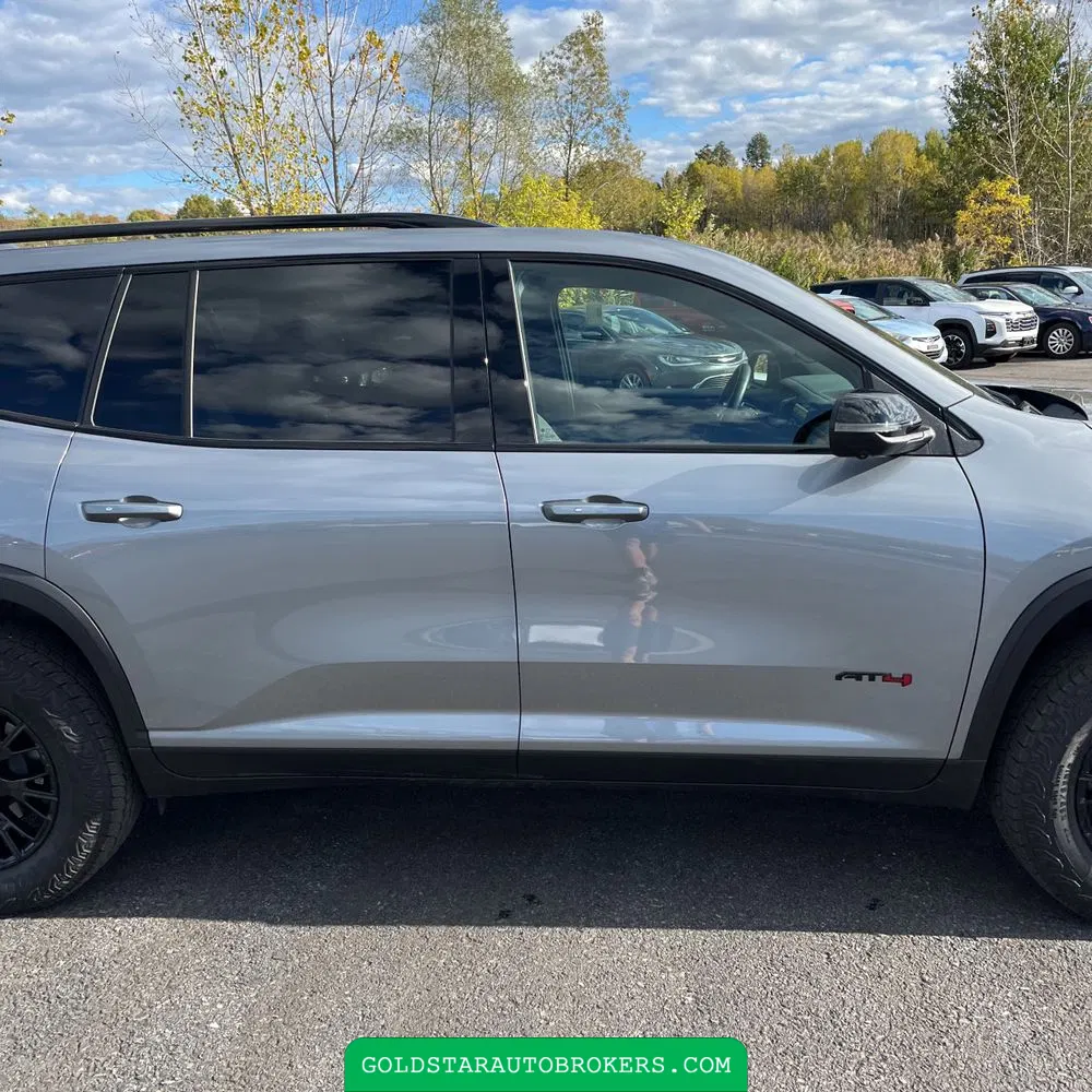 2025 GMC Acadia AT4