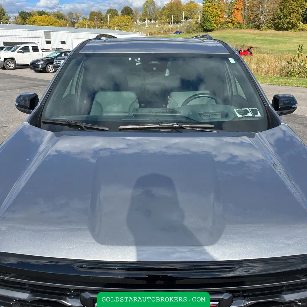 2025 GMC Acadia AT4
