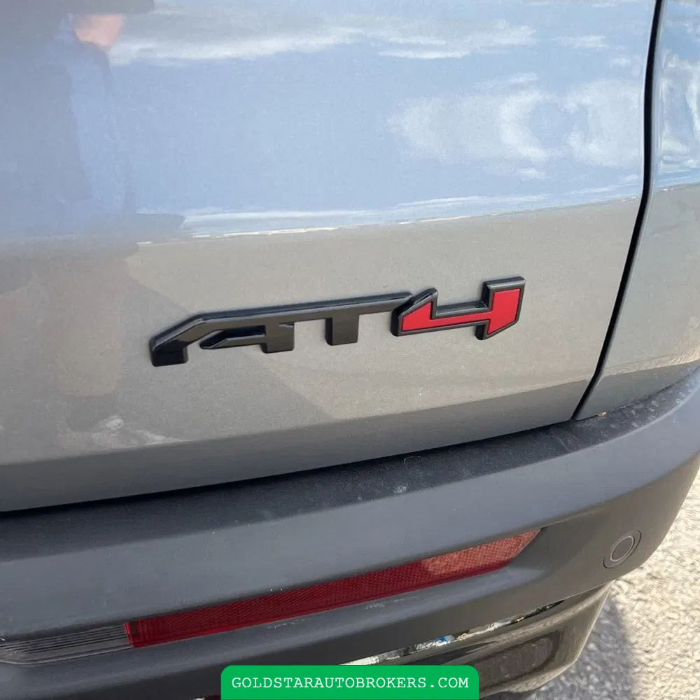 2025 GMC Acadia AT4