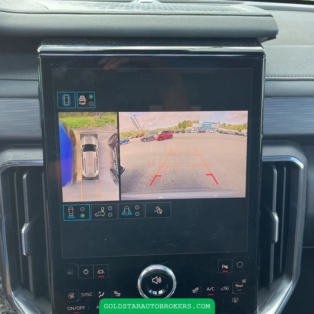 2025 GMC Acadia AT4
