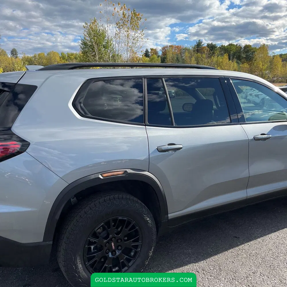 2025 GMC Acadia AT4