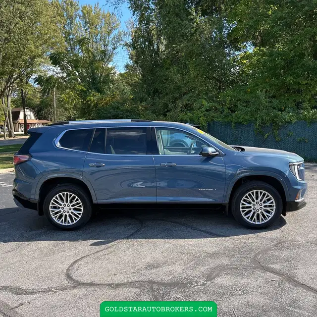 2024 GMC Acadia Denali