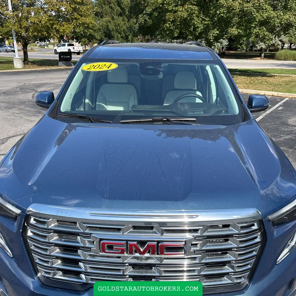 2024 GMC Acadia Denali