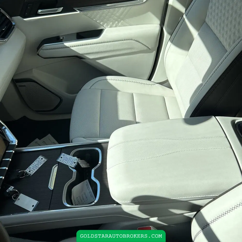 2024 GMC Acadia Denali