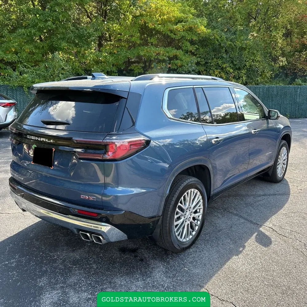 2024 GMC Acadia Denali