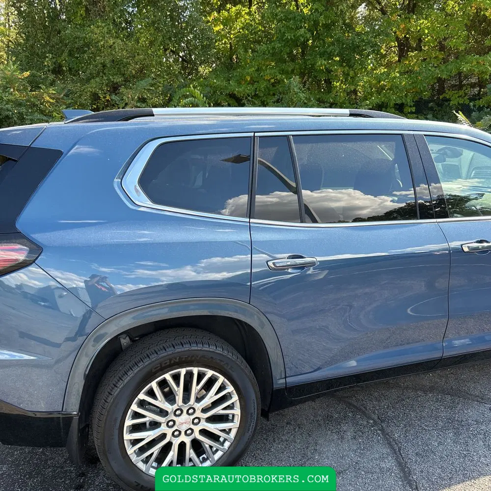 2024 GMC Acadia Denali