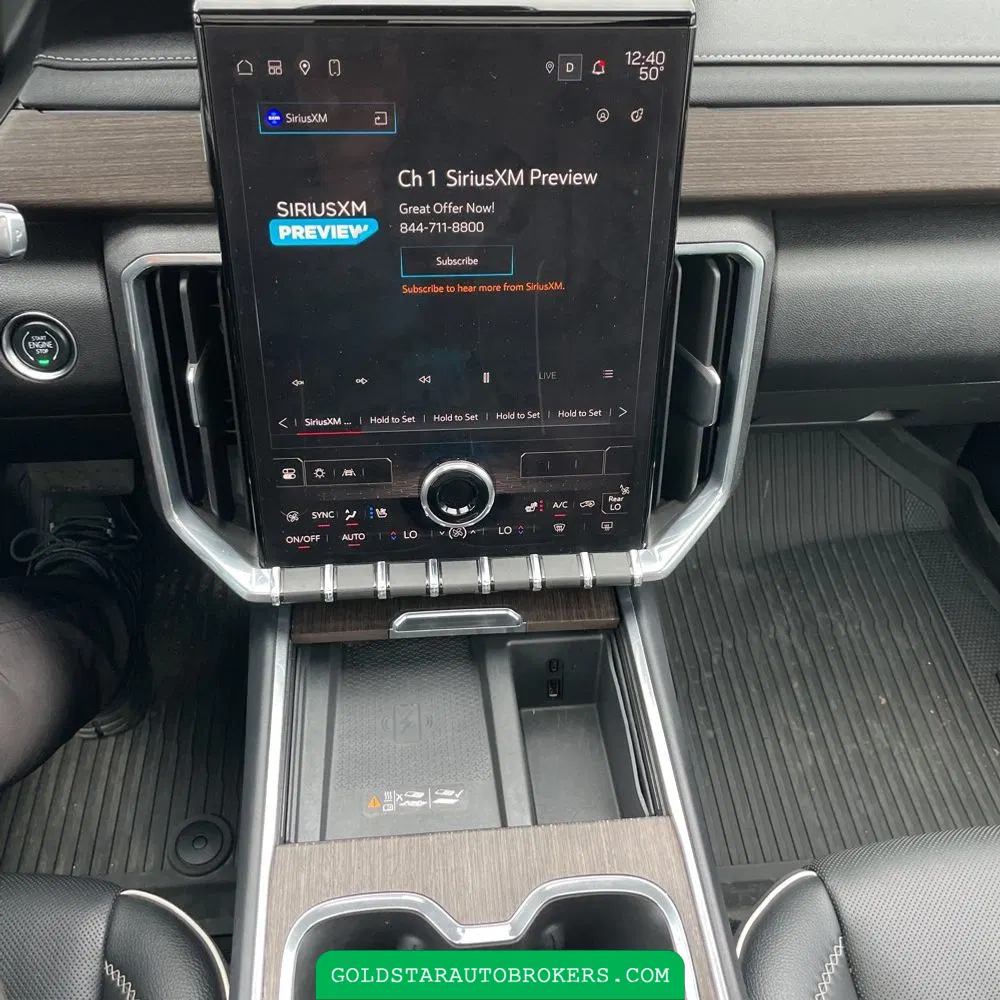2024 GMC Acadia Denali