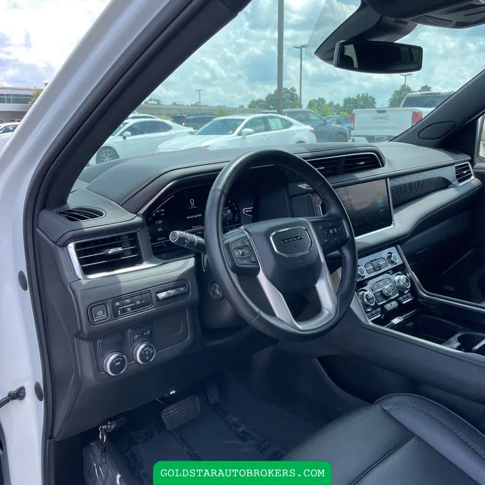 2023 GMC Yukon Denali