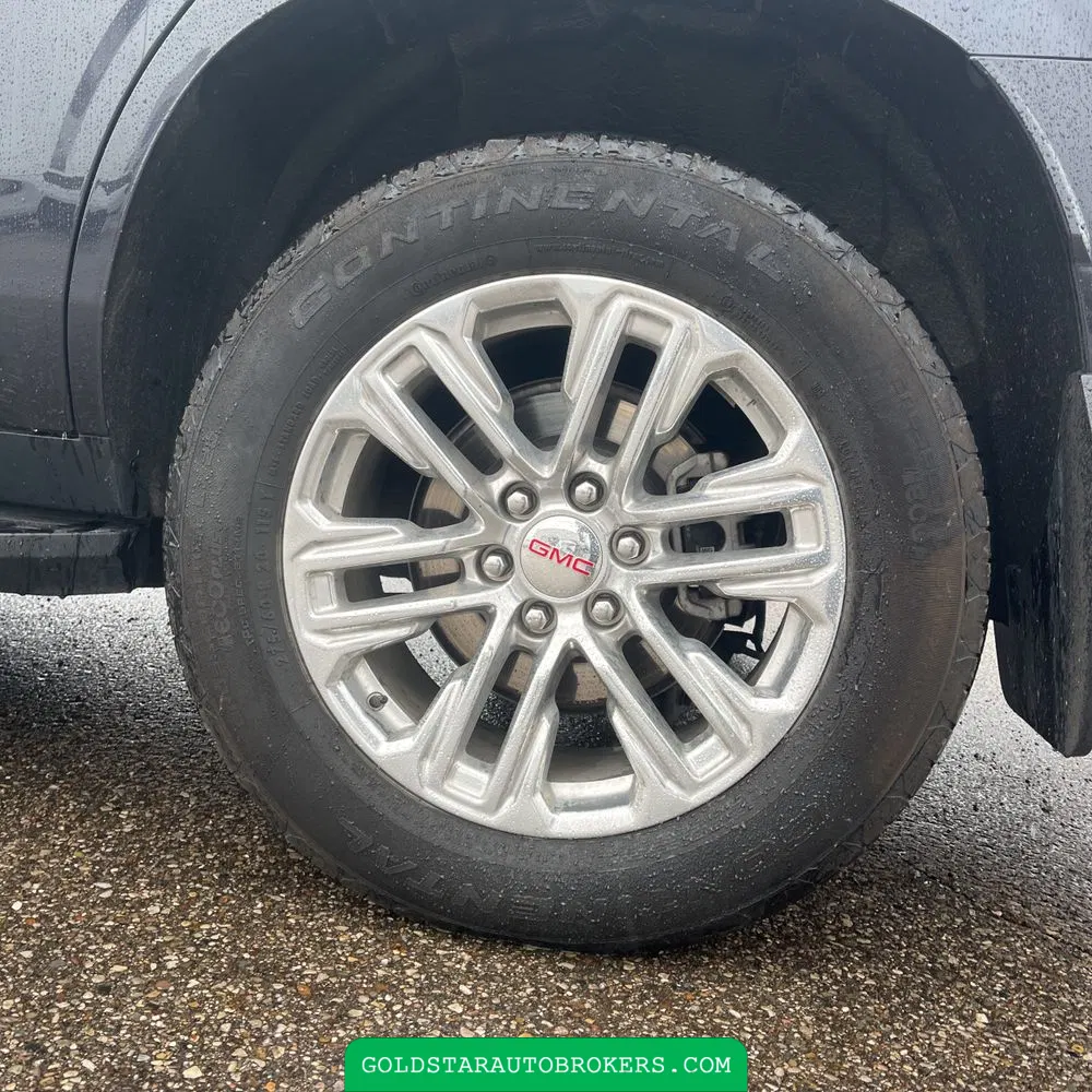 2024 GMC Yukon SLT