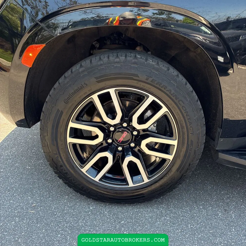 2022 GMC Yukon AT4
