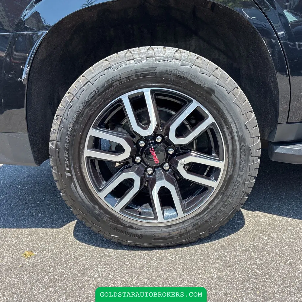 2022 GMC Yukon AT4