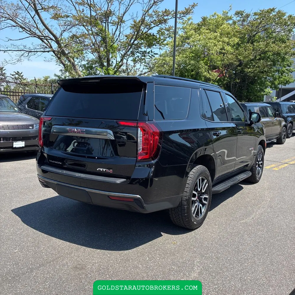 2022 GMC Yukon AT4
