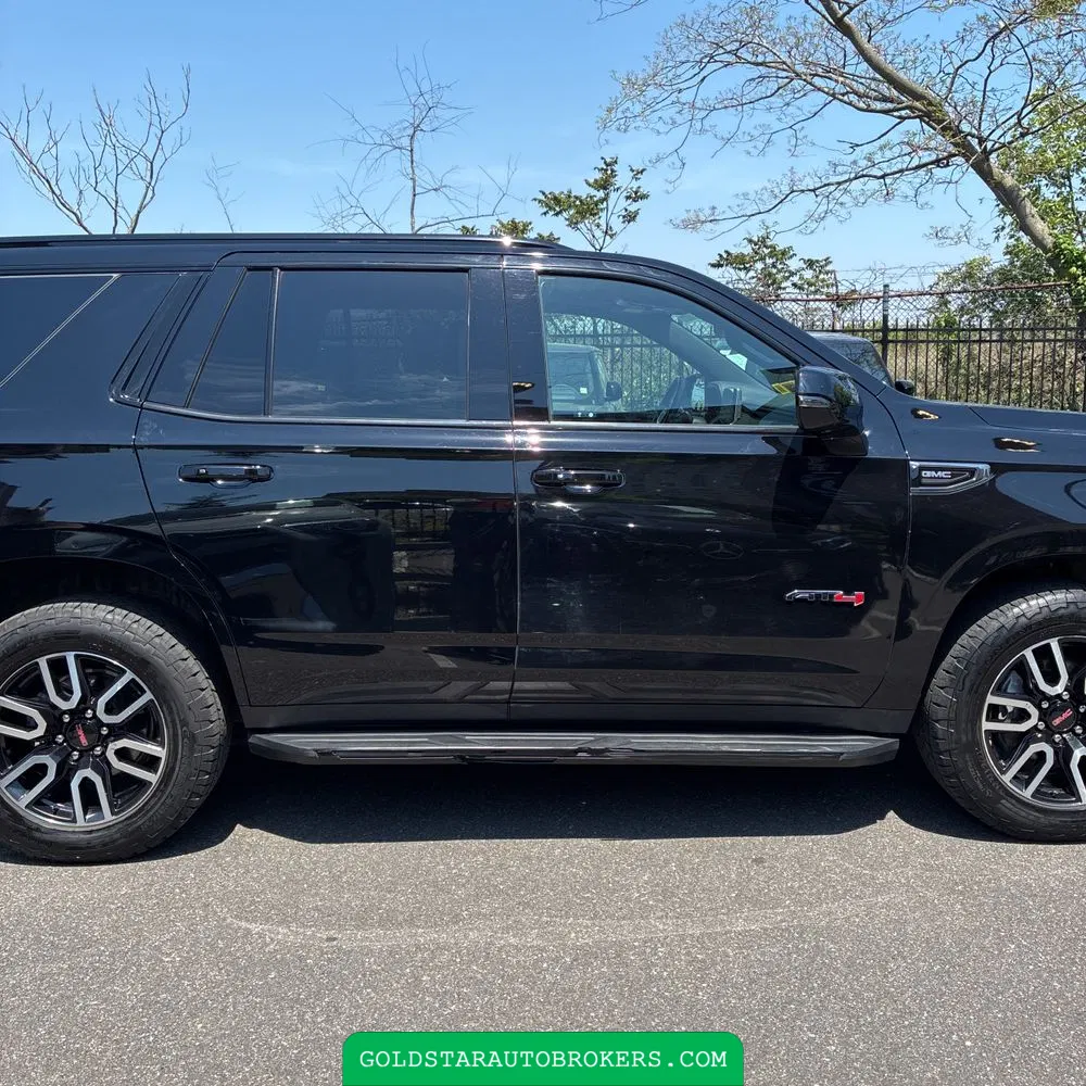 2022 GMC Yukon AT4