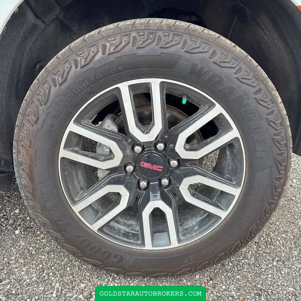2023 GMC Yukon AT4