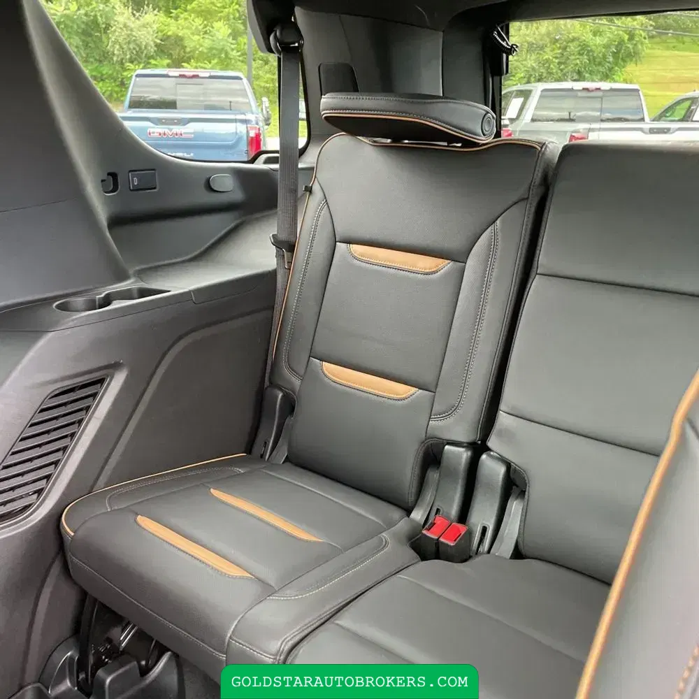 2023 GMC Yukon AT4