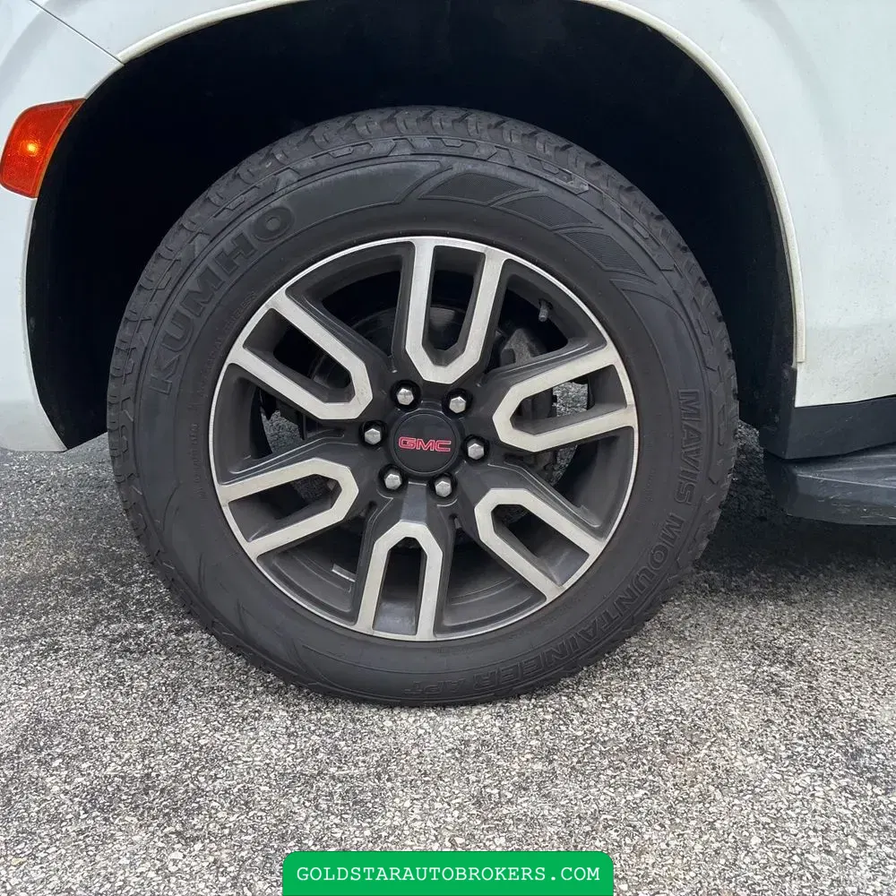 2021 GMC Yukon AT4