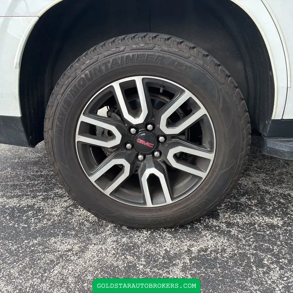 2021 GMC Yukon AT4