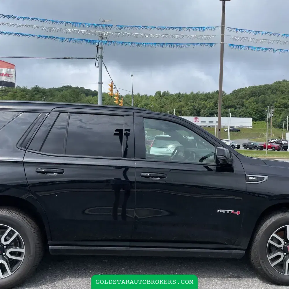 2023 GMC Yukon AT4