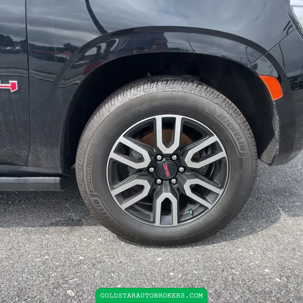 2023 GMC Yukon AT4