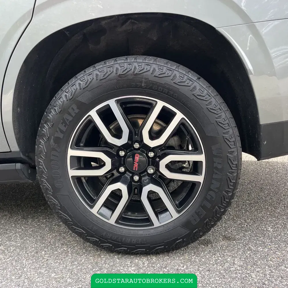 2024 GMC Yukon AT4