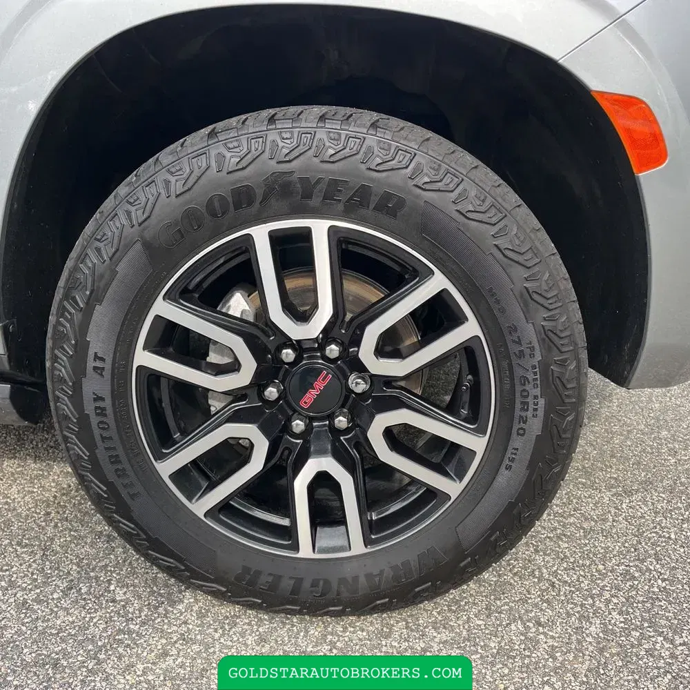 2024 GMC Yukon AT4