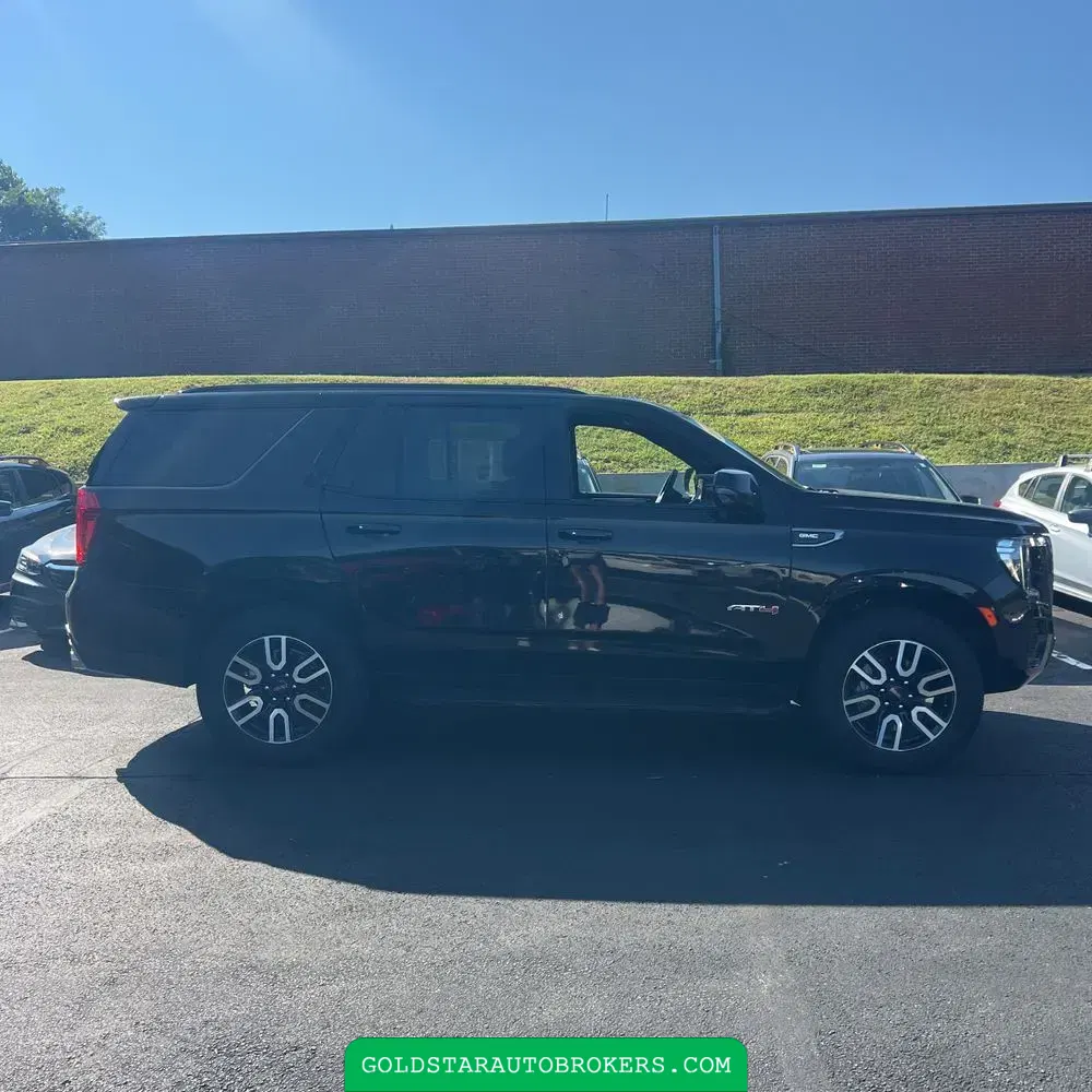 2024 GMC Yukon AT4