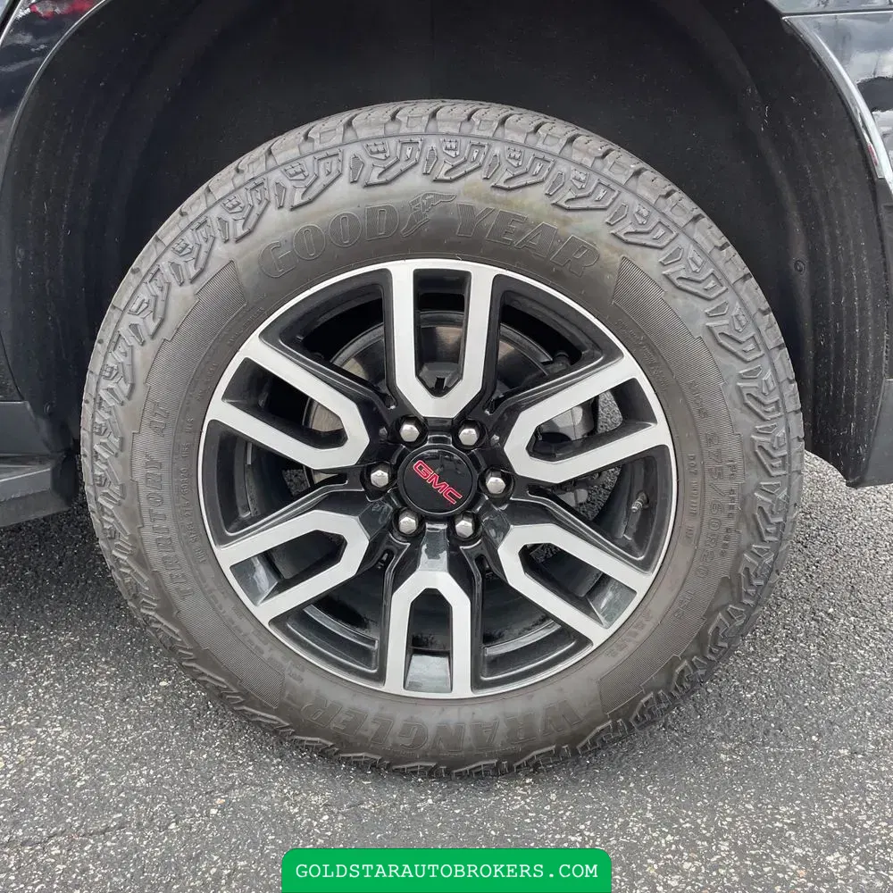 2024 GMC Yukon AT4