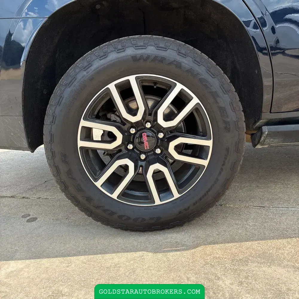 2022 GMC Yukon AT4
