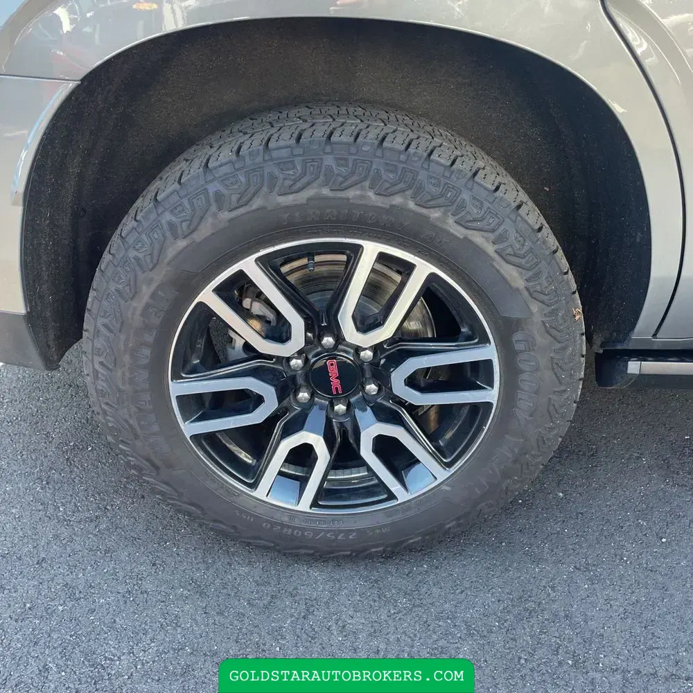 2023 GMC Yukon AT4