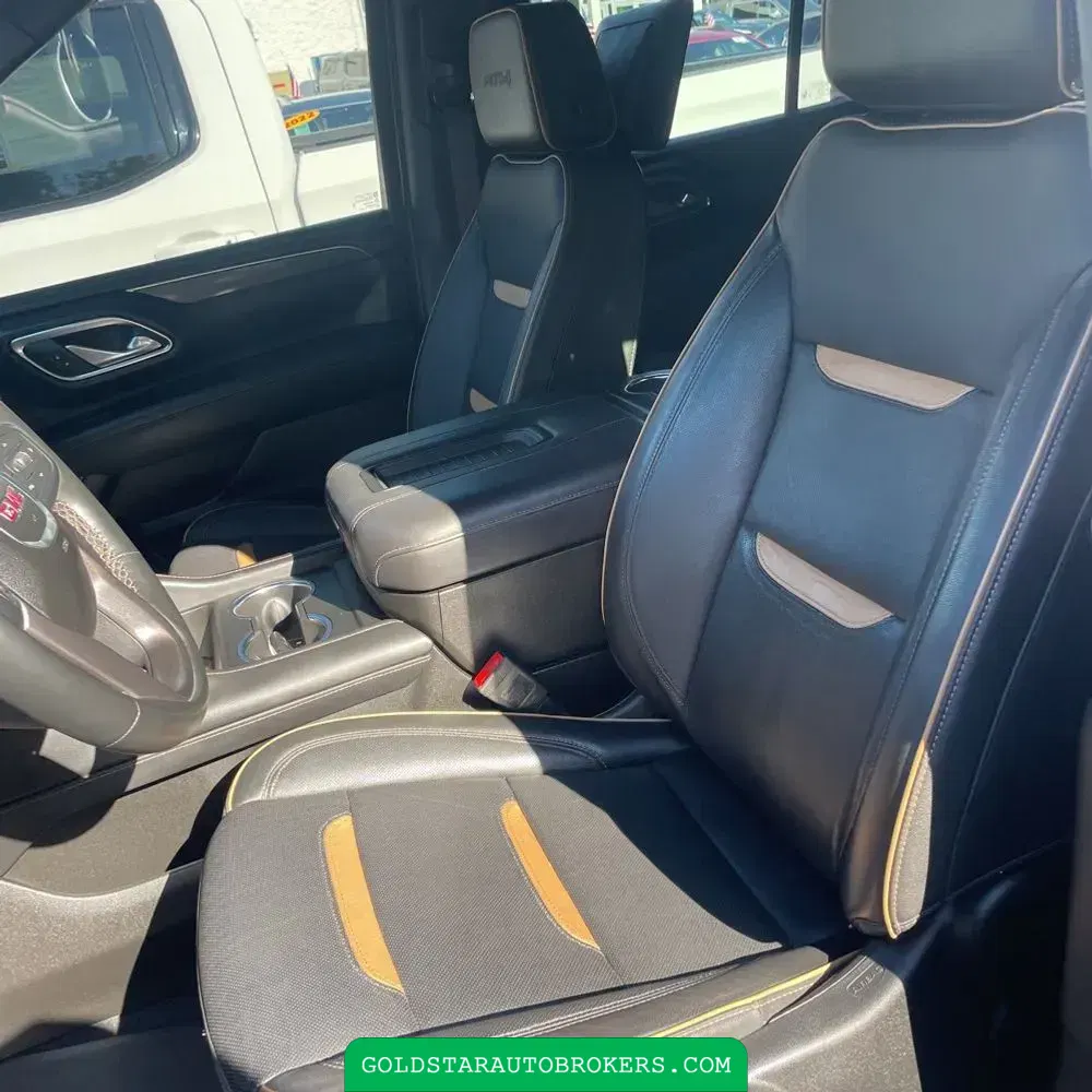 2023 GMC Yukon AT4
