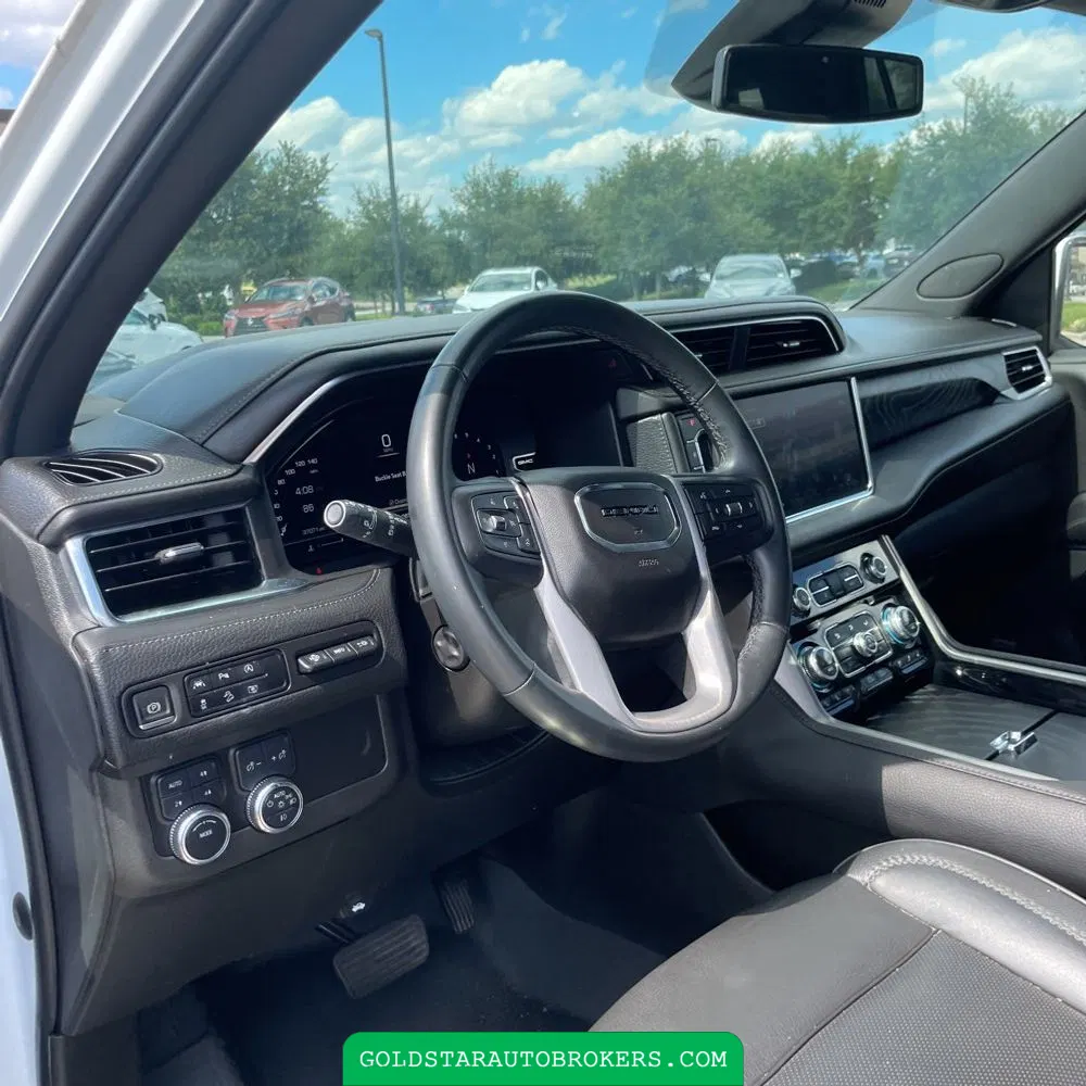 2023 GMC Yukon Denali